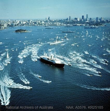 Vessels on Sydney Harbour in 1973