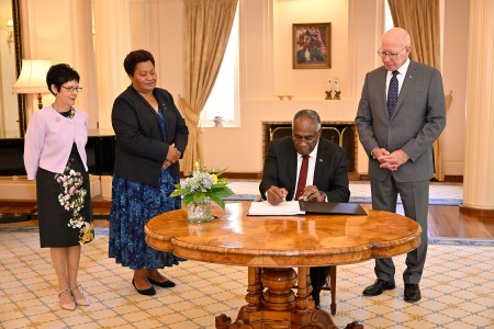 Vanuatu PM with Attorney General