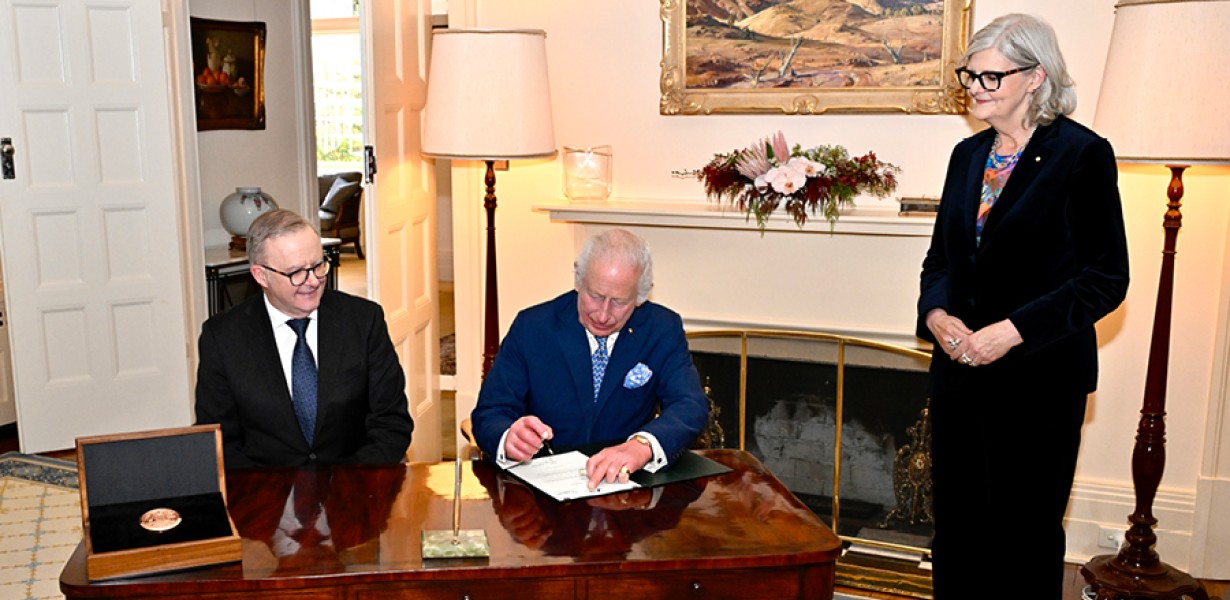 His Majesty The King Charles III grants the use of a new Great Seal of Australia PM&C